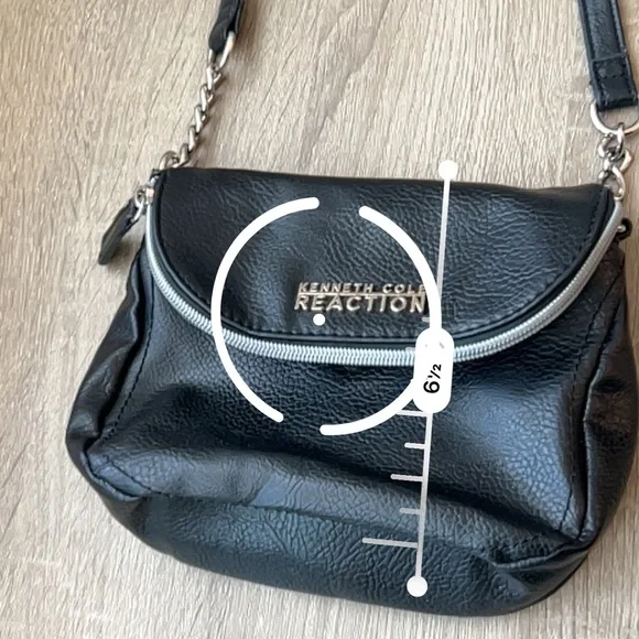 Kenneth Cole Reaction Black Crossbody Bag - Picture 8 of 10